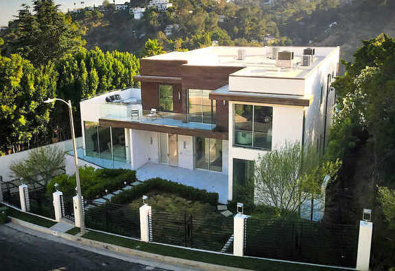 Home Sales Surge in Mount Olympus